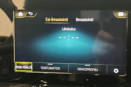 Musta Mercedes-Benz EQB 2023 kuva 18.