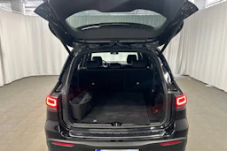Musta Mercedes-Benz EQB 2023 kuva 23.