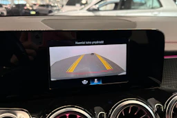 Musta Mercedes-Benz EQB 2023 kuva 34.