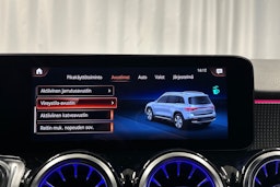 sininen Mercedes-Benz EQB 2023 kuva 26.
