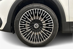 valkoinen Mercedes-Benz EQB 2023 kuva 11.