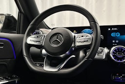 valkoinen Mercedes-Benz EQB 2023 kuva 16.
