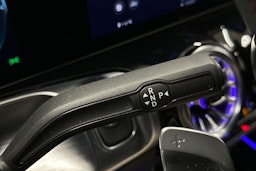 valkoinen Mercedes-Benz EQB 2023 kuva 22.