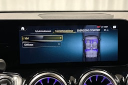valkoinen Mercedes-Benz EQB 2023 kuva 28.