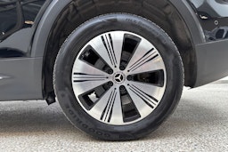 musta Mercedes-Benz EQB 2023 kuva 11.