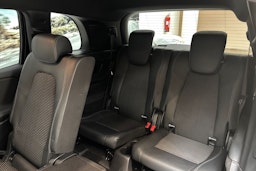 musta Mercedes-Benz EQB 2023 kuva 17.