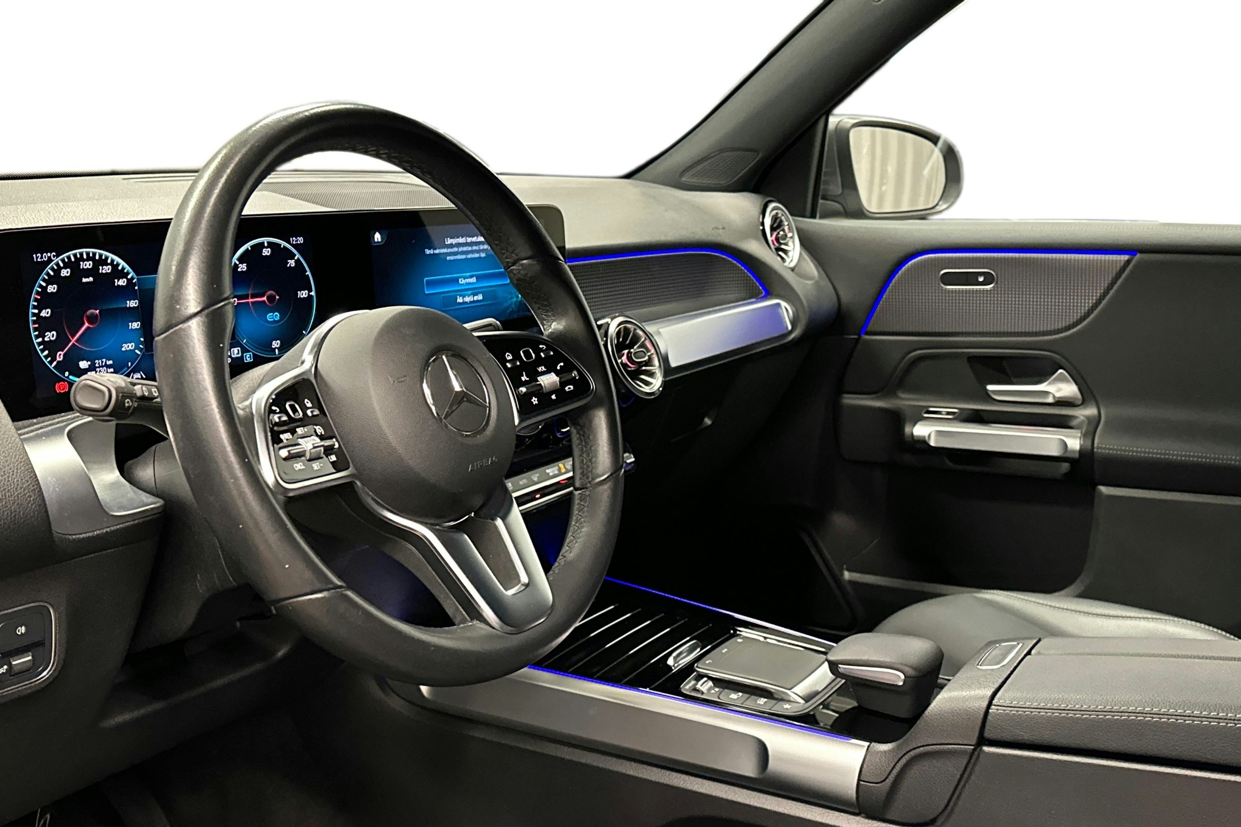 musta Mercedes-Benz EQB 2023 kuva 7.