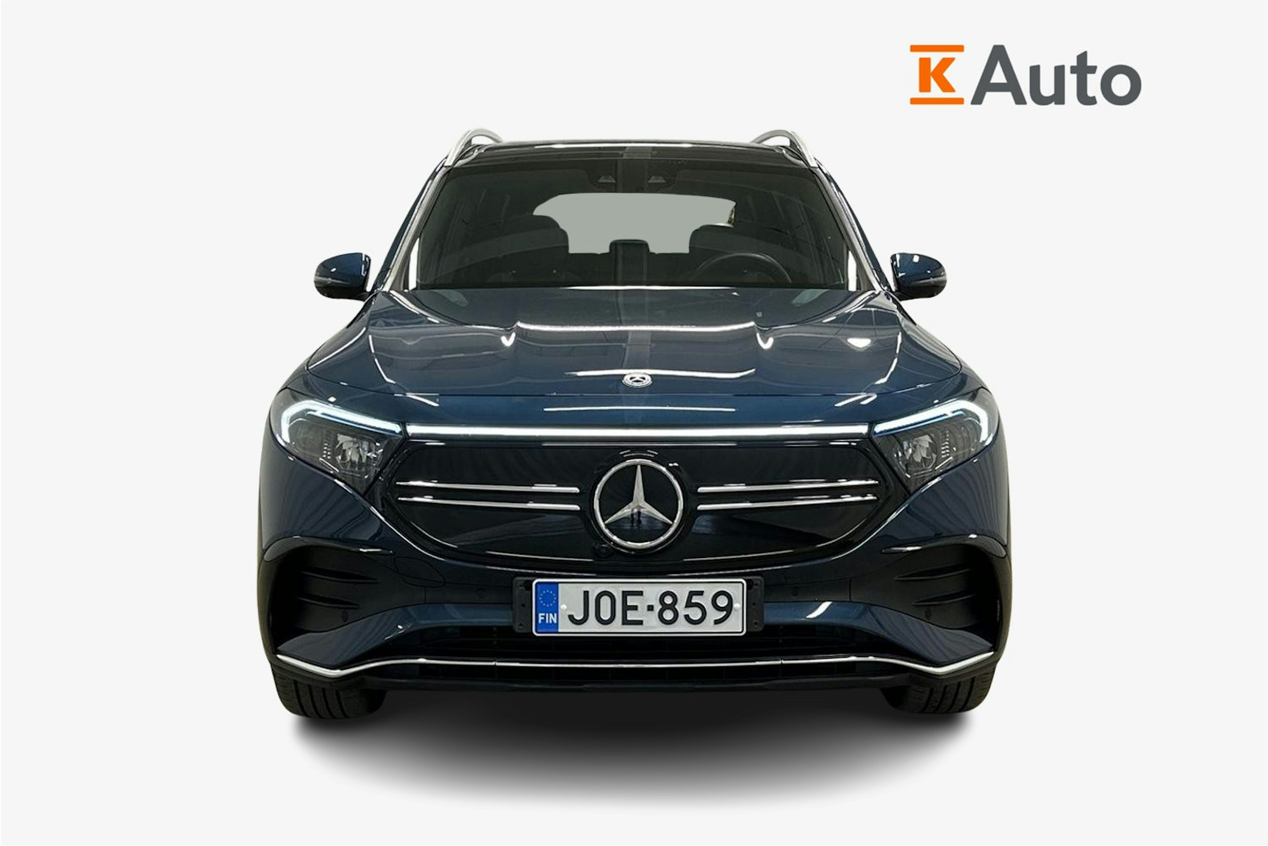 sininen Mercedes-Benz EQB 2023 kuva 5.