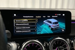 sininen Mercedes-Benz EQB 2023 kuva 25.
