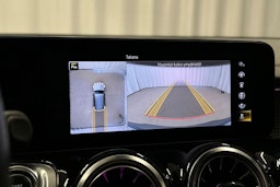 sininen Mercedes-Benz EQB 2023 kuva 27.
