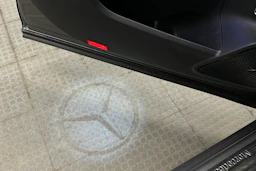 harmaa Mercedes-Benz EQB 2023 kuva 40.