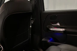 harmaa Mercedes-Benz EQB 2023 kuva 41.