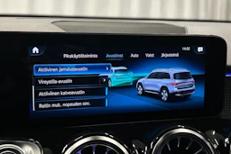 musta Mercedes-Benz EQB 2023 kuva 31.