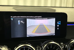 musta Mercedes-Benz EQB 2023 kuva 34.