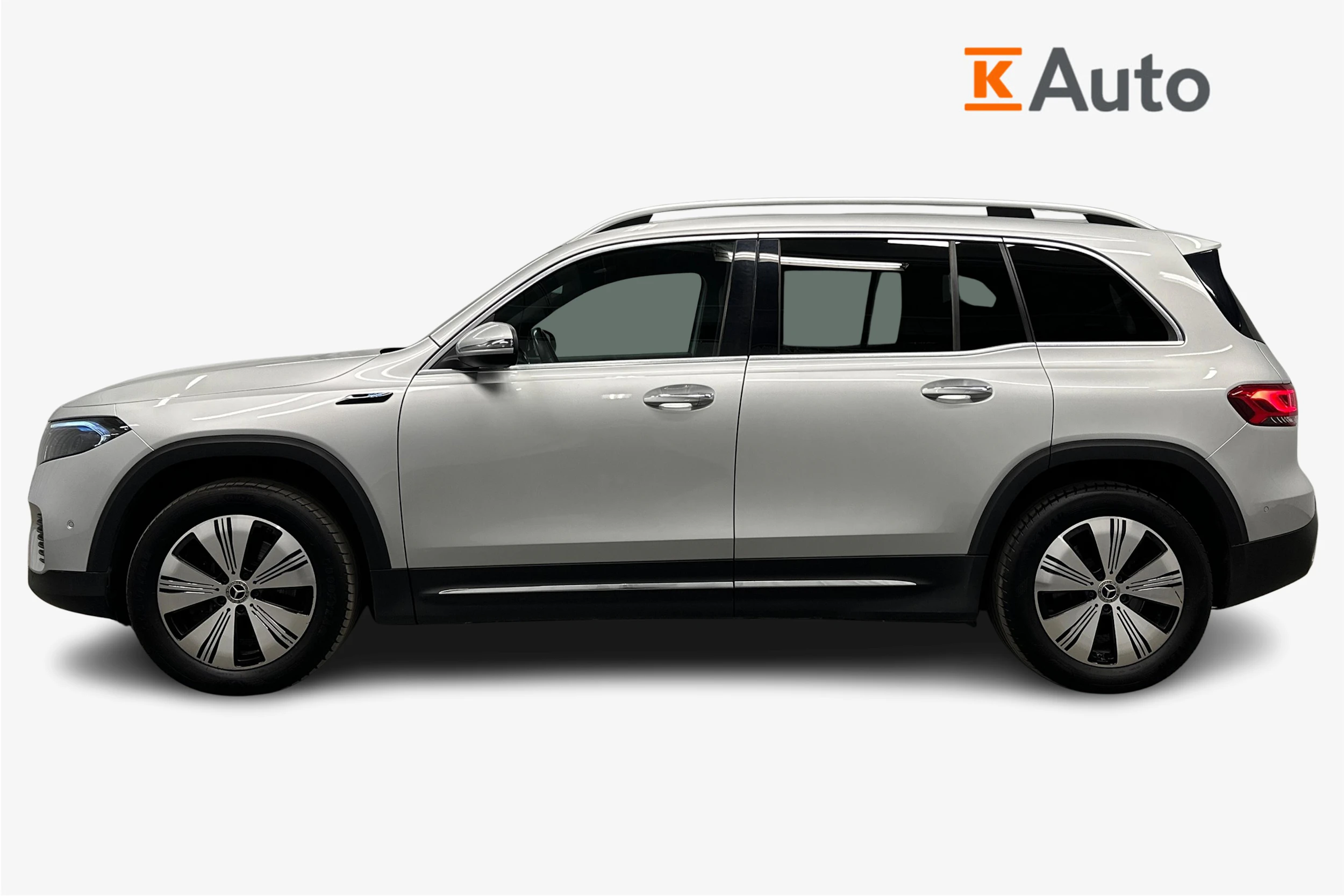 hopea Mercedes-Benz EQB 2023 kuva 5.