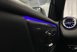 hopea Mercedes-Benz EQB 2023 kuva 37.