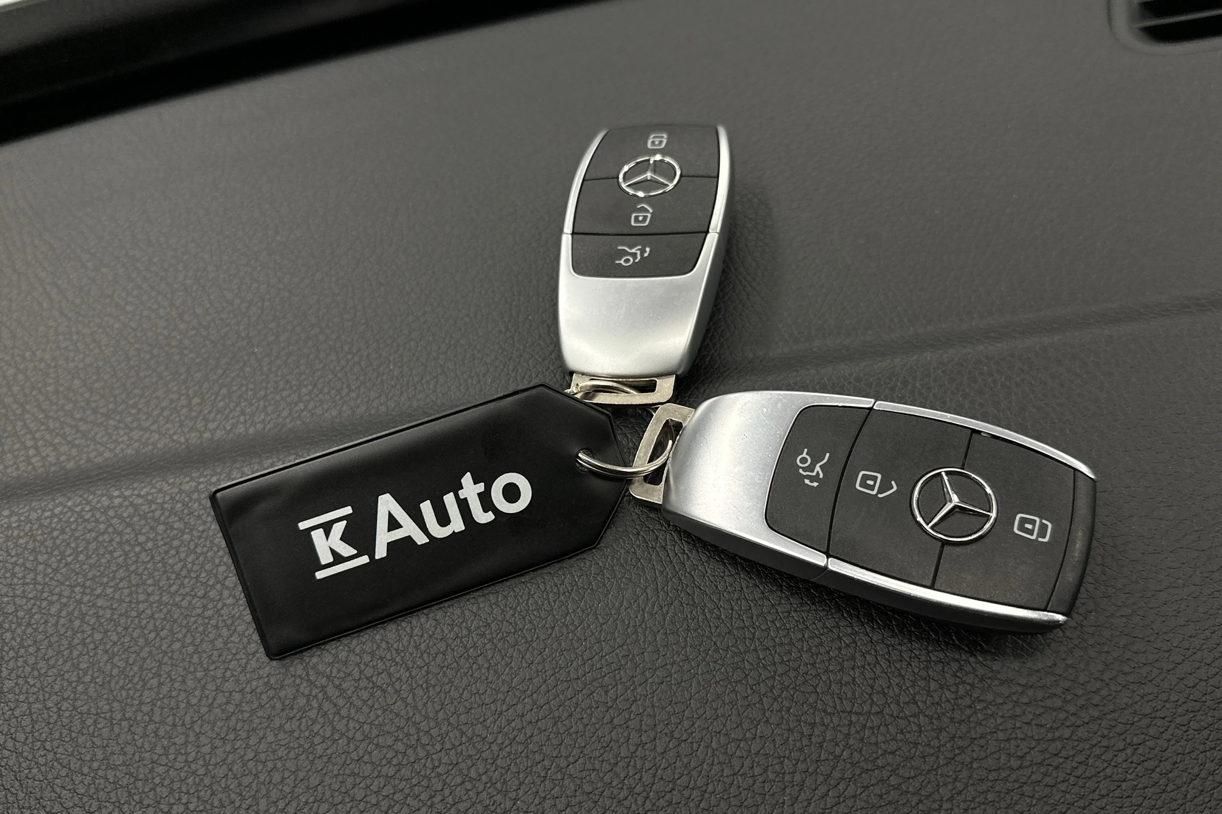 hopea Mercedes-Benz EQB 2023 kuva 38.