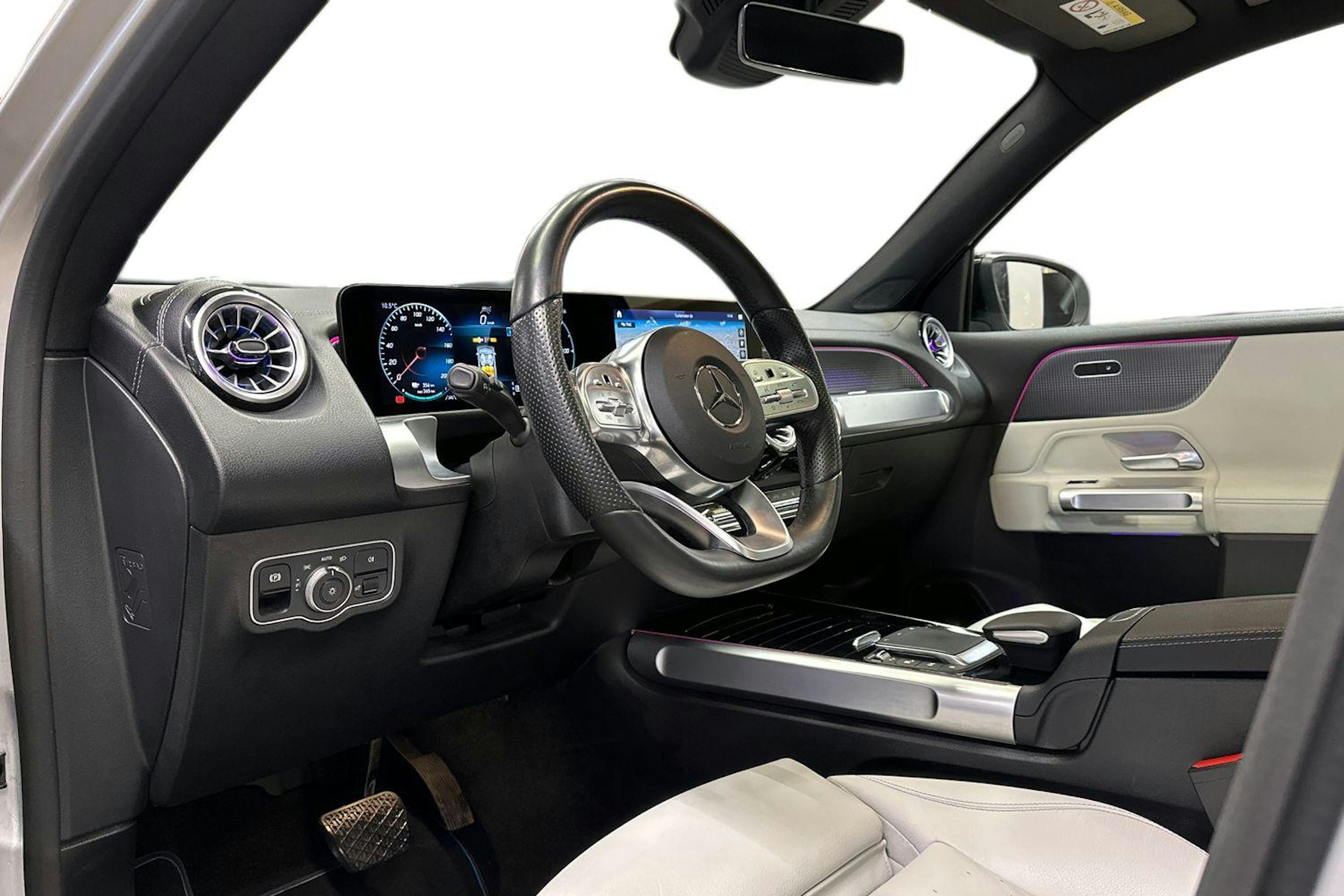 harmaa Mercedes-Benz EQB 2023 kuva 7.