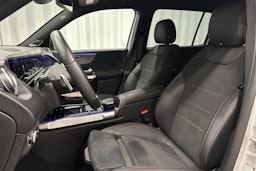 harmaa Mercedes-Benz EQB 2023 kuva 16.