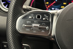 harmaa Mercedes-Benz EQB 2023 kuva 19.