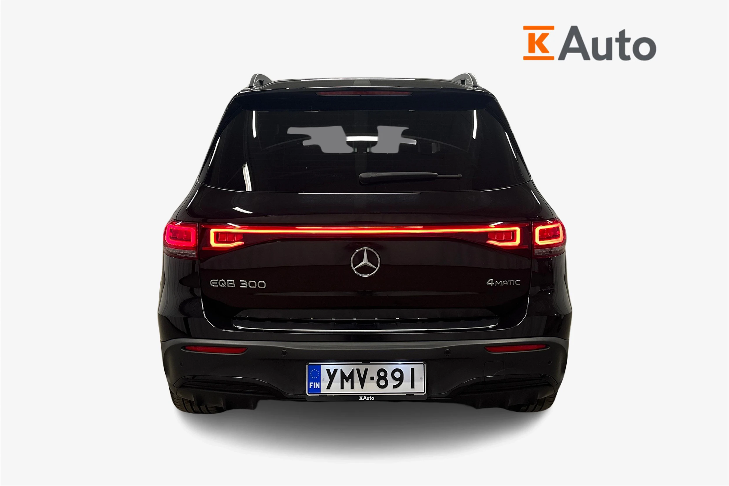 musta Mercedes-Benz EQB 2023 kuva 3.