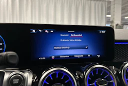 valkoinen Mercedes-Benz EQB 2024 kuva 21.