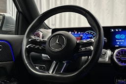 hopea Mercedes-Benz EQB 2024 kuva 20.