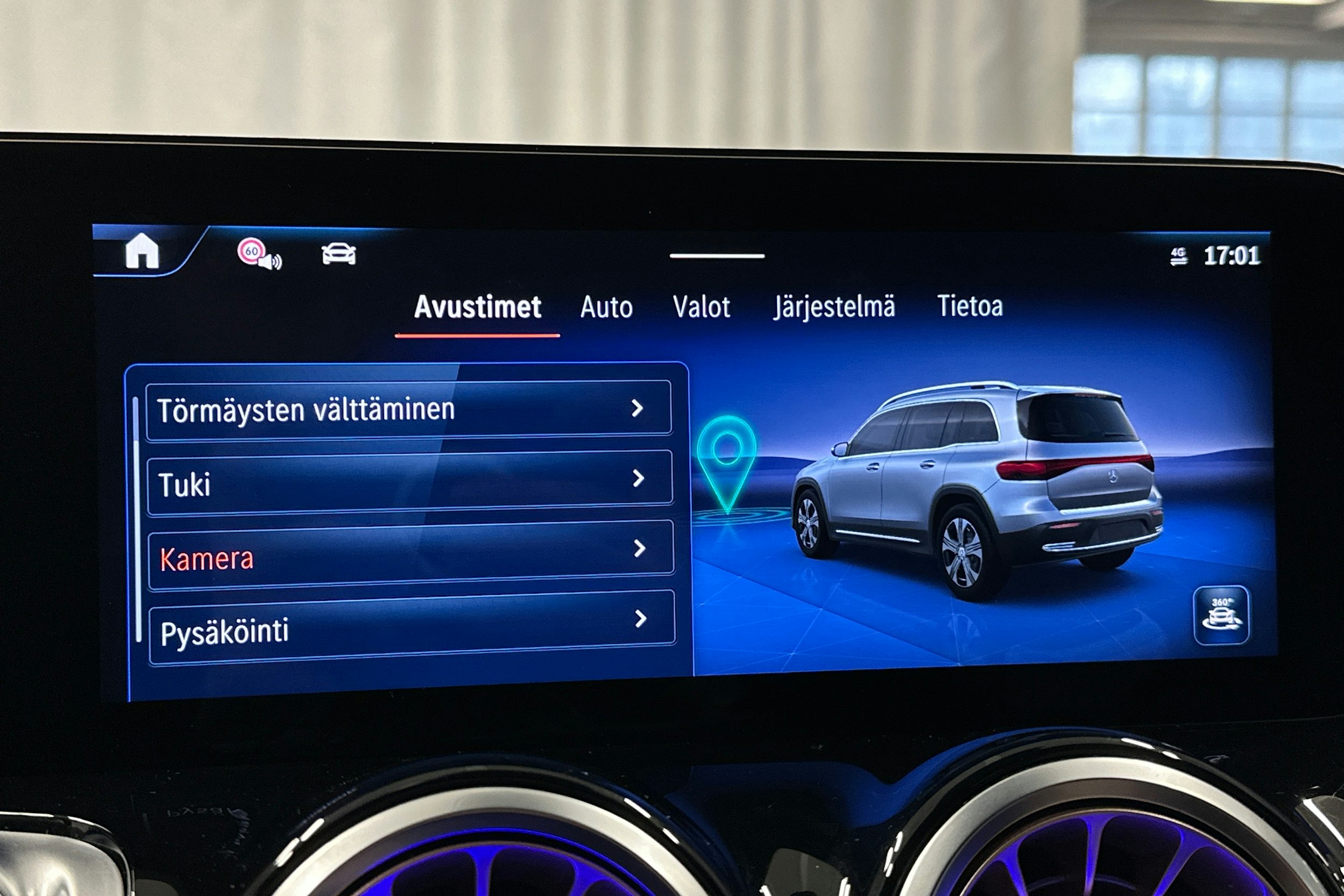 hopea Mercedes-Benz EQB 2024 kuva 29.