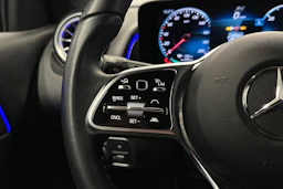 harmaa Mercedes-Benz EQB 2024 kuva 15.