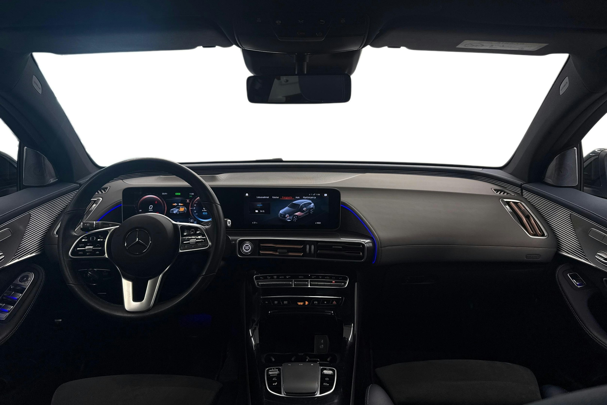 harmaa Mercedes-Benz EQC 2019 kuva 9.