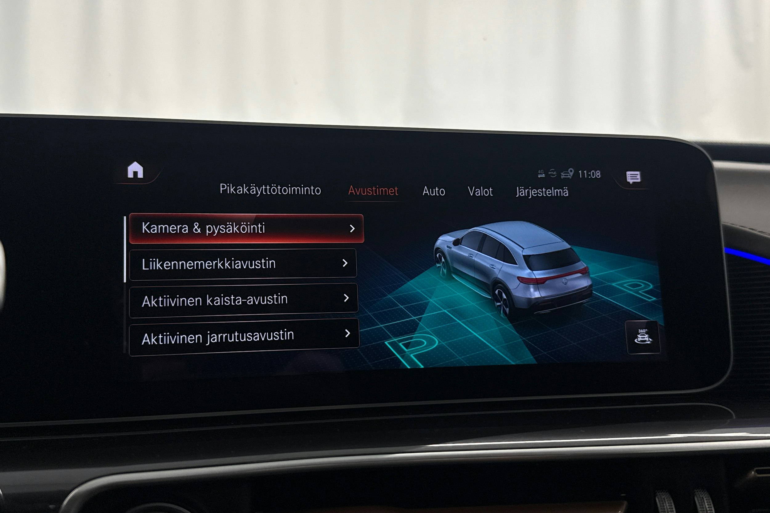 harmaa Mercedes-Benz EQC 2019 kuva 21.