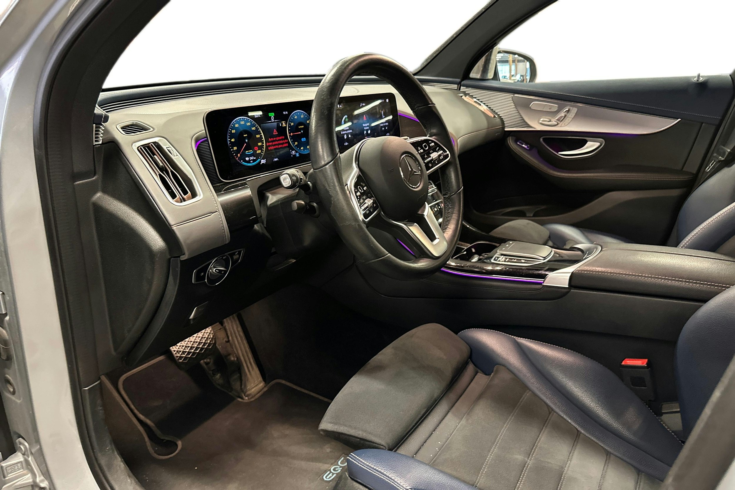 hopea Mercedes-Benz EQC 2019 kuva 3.