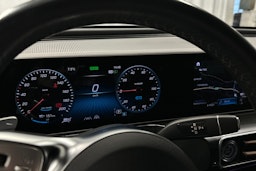 valkoinen Mercedes-Benz EQC 2020 kuva 24.