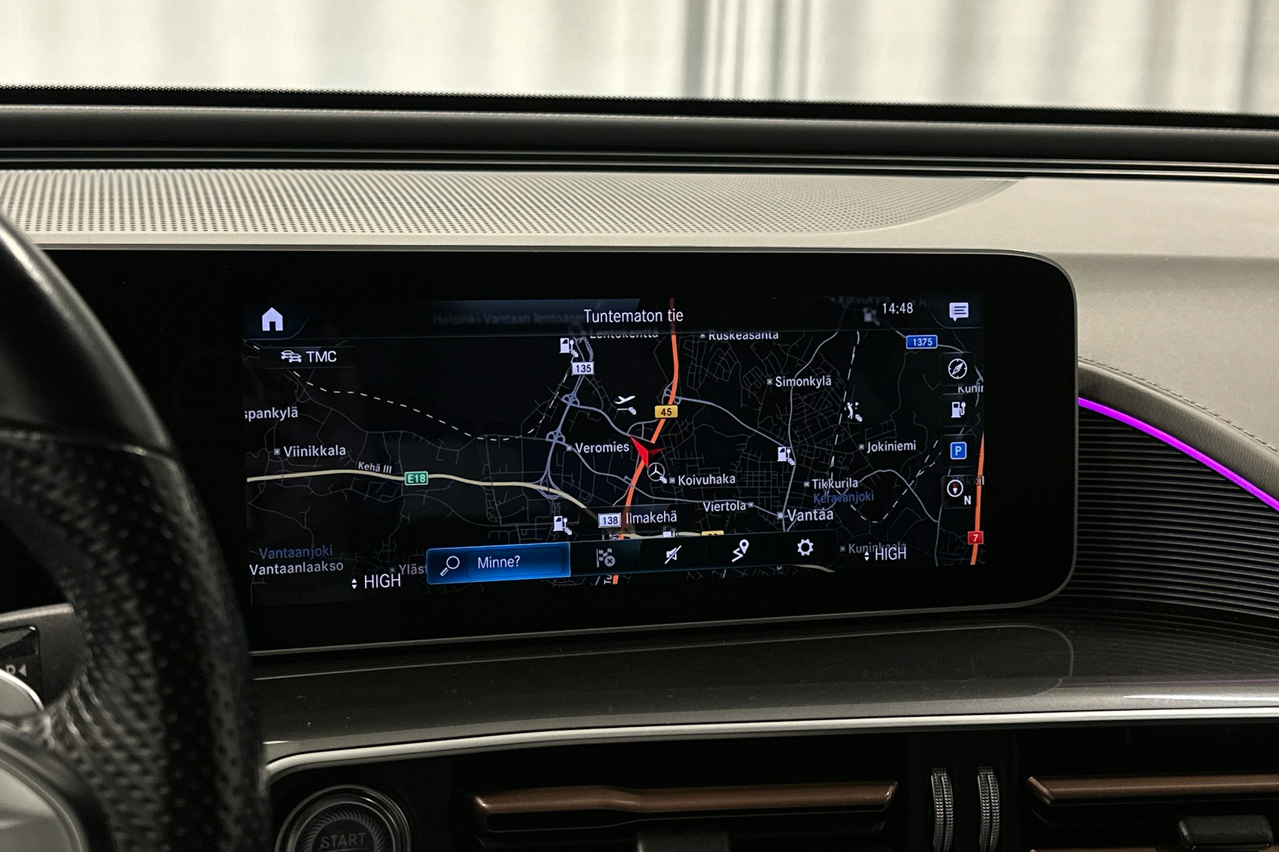 valkoinen Mercedes-Benz EQC 2020 kuva 25.