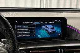 valkoinen Mercedes-Benz EQC 2020 kuva 26.