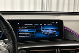 valkoinen Mercedes-Benz EQC 2020 kuva 27.