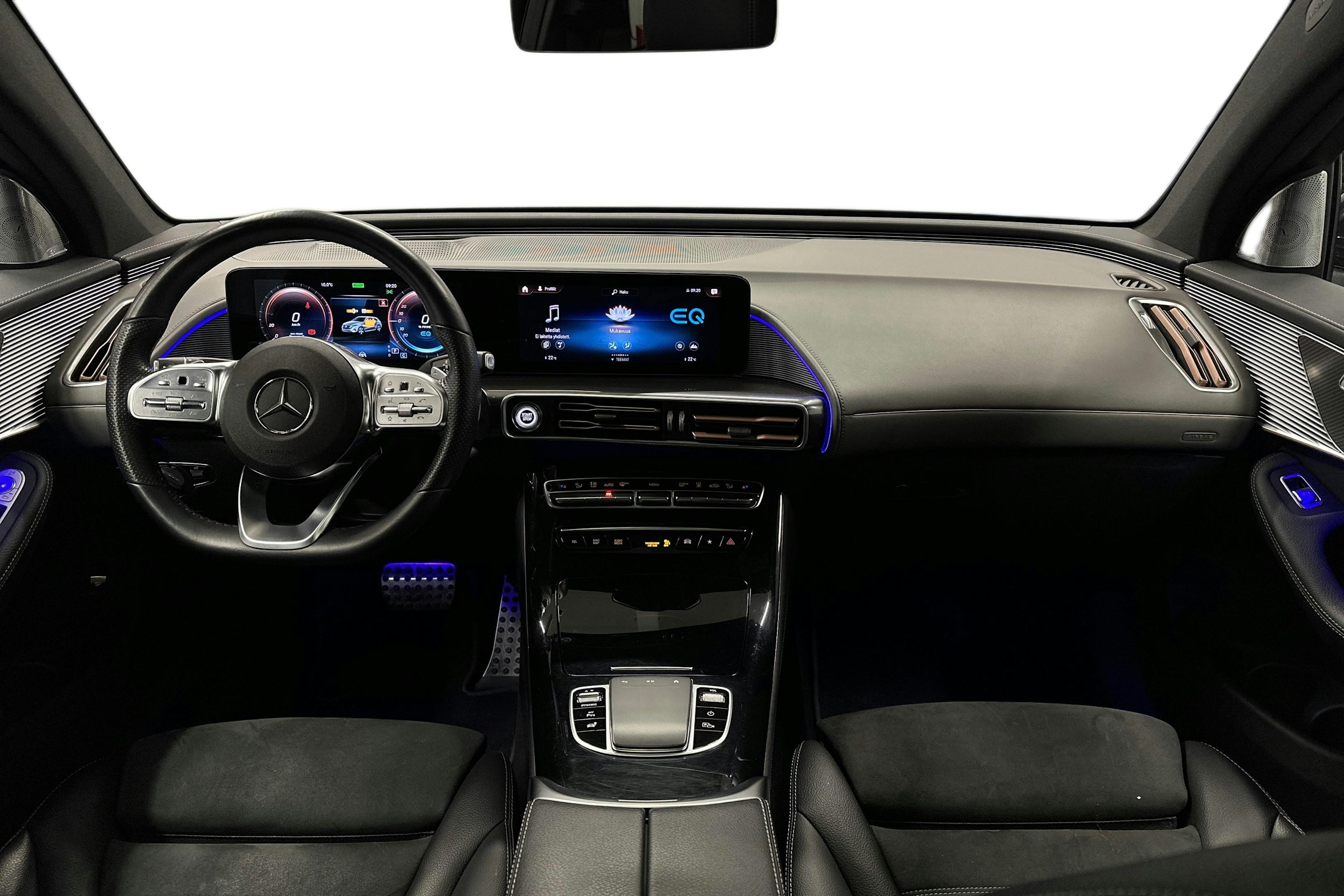 harmaa Mercedes-Benz EQC 2020 kuva 9.
