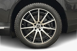 harmaa Mercedes-Benz EQC 2020 kuva 11.