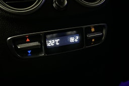 harmaa Mercedes-Benz EQC 2020 kuva 16.