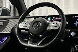 harmaa Mercedes-Benz EQC 2020 kuva 20.