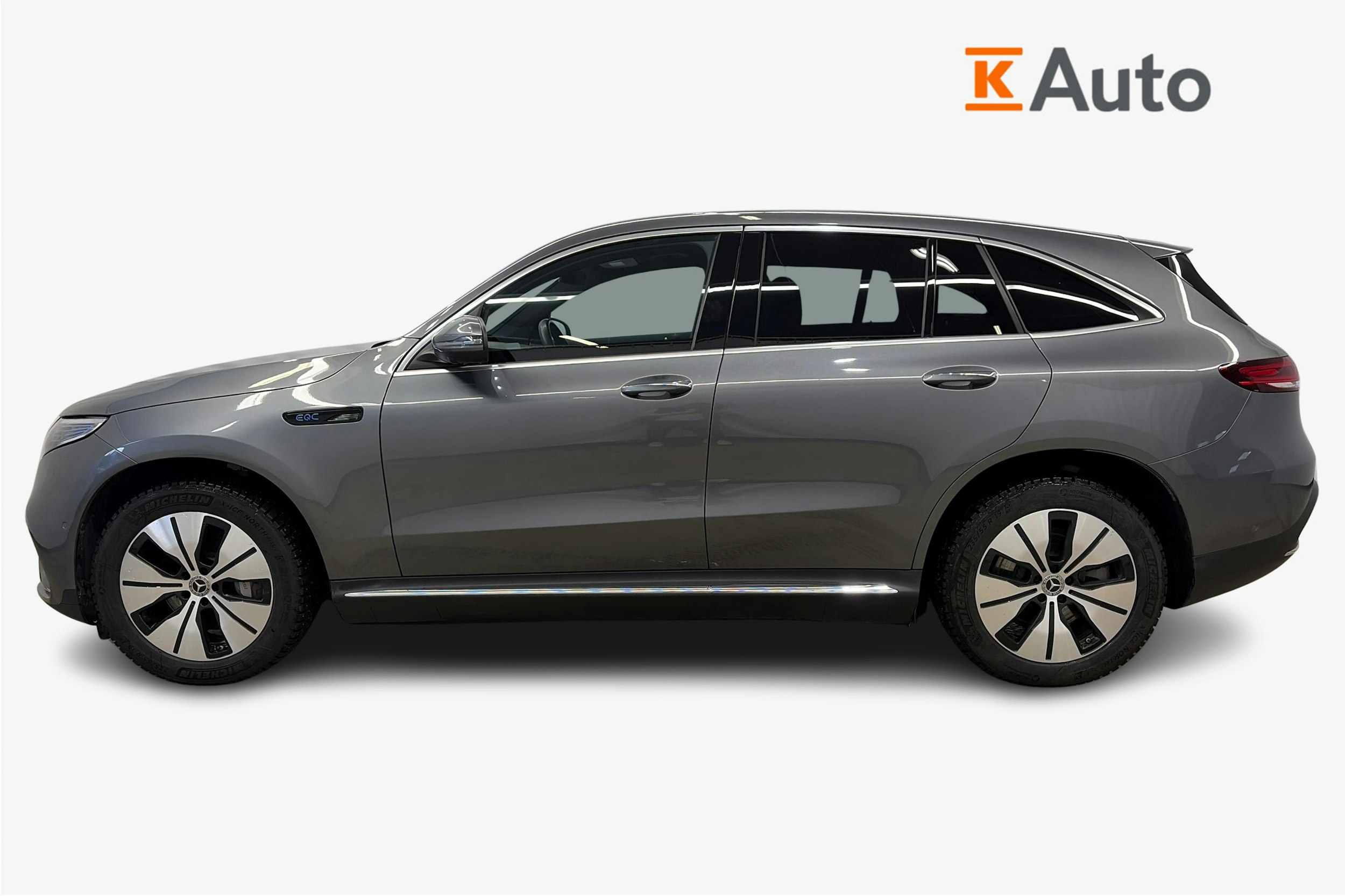 harmaa Mercedes-Benz EQC 2020 kuva 6.