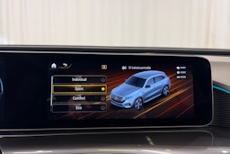 harmaa Mercedes-Benz EQC 2020 kuva 22.