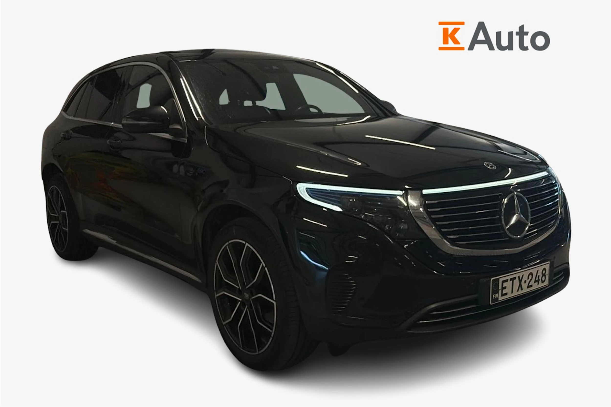 musta Mercedes-Benz EQC 2020 kuva 1.
