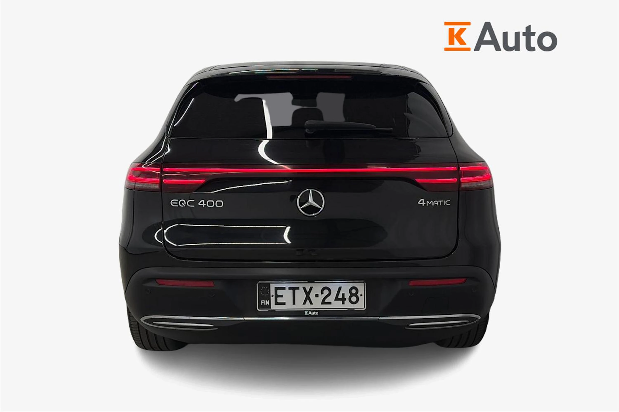musta Mercedes-Benz EQC 2020 kuva 3.