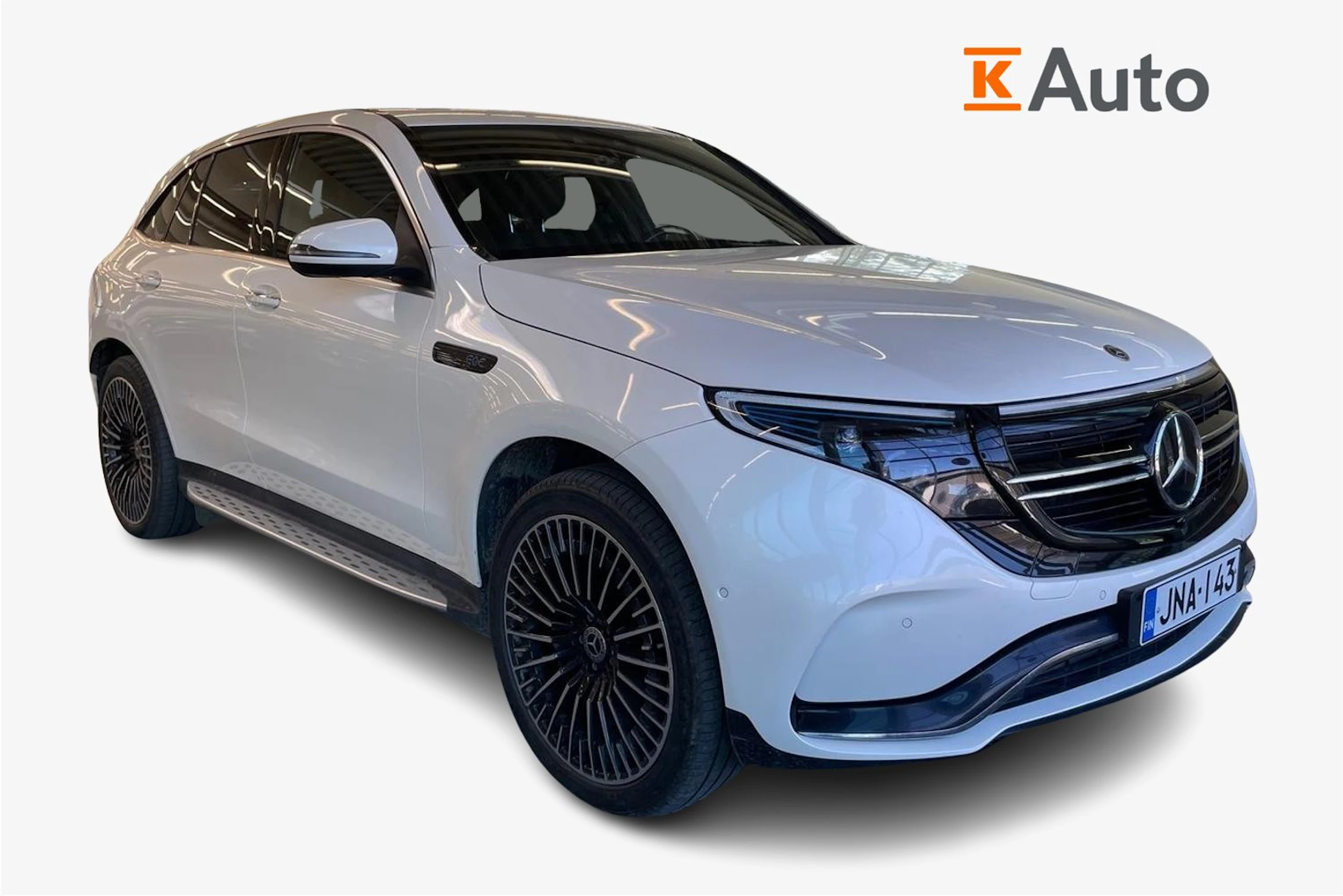 valkoinen Mercedes-Benz EQC 2020 kuva 1.