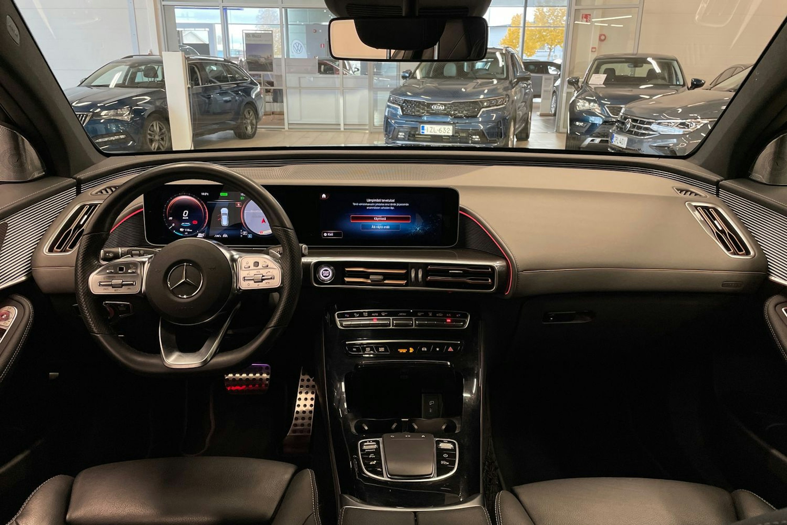 Harmaa Mercedes-Benz EQC 2020 kuva 7.