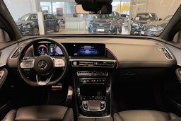 Harmaa Mercedes-Benz EQC 2020 kuva 7.