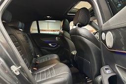 harmaa Mercedes-Benz EQC 2020 kuva 15.