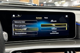 harmaa Mercedes-Benz EQC 2020 kuva 20.