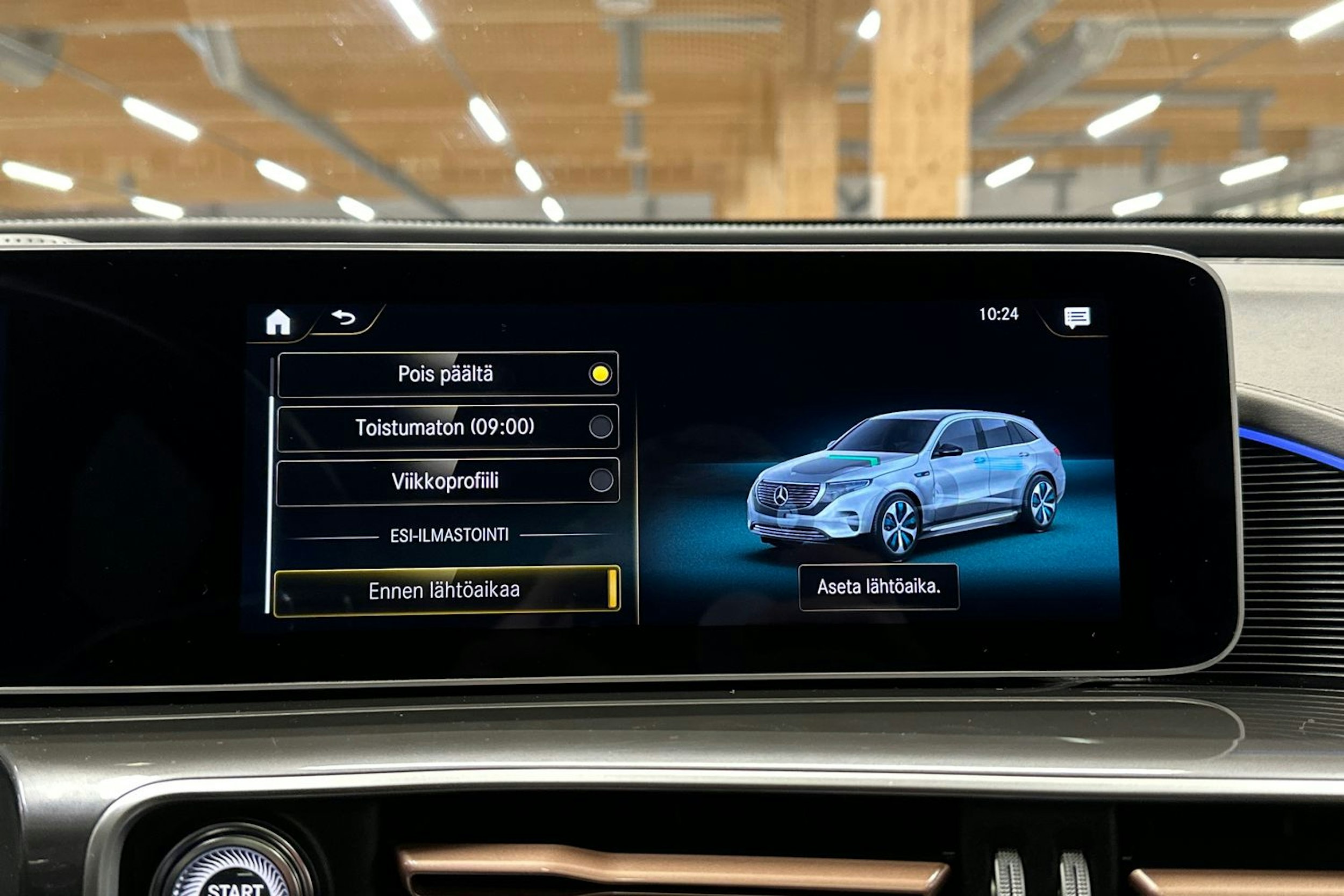 harmaa Mercedes-Benz EQC 2020 kuva 23.